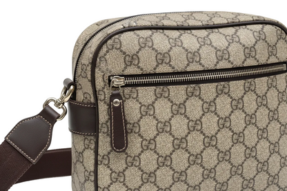 Gucci Supreme Medium Messenger Bag