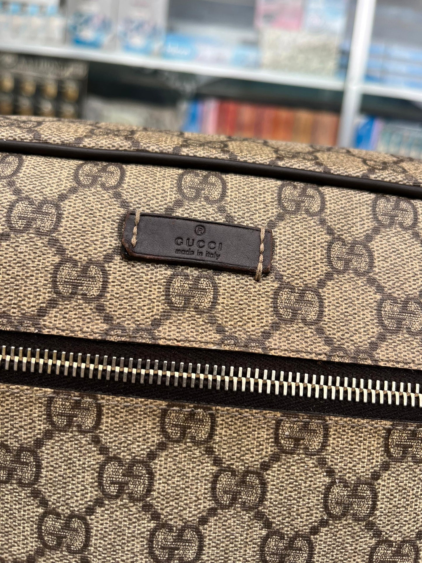 Gucci GG Supreme Messenger Bag