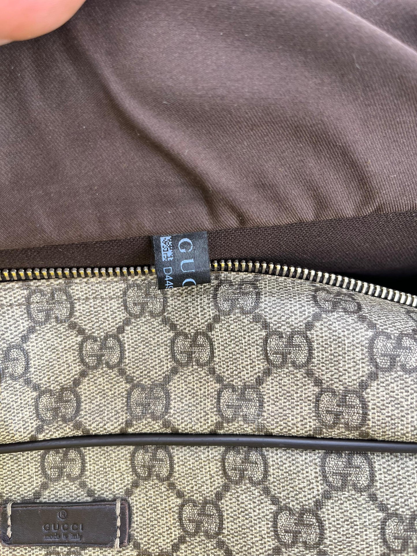 Gucci GG Supreme Messenger Bag
