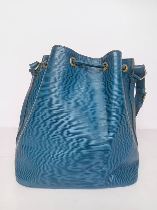 Louis Vuitton Petit Noé in Toledo Blue Epi Leather