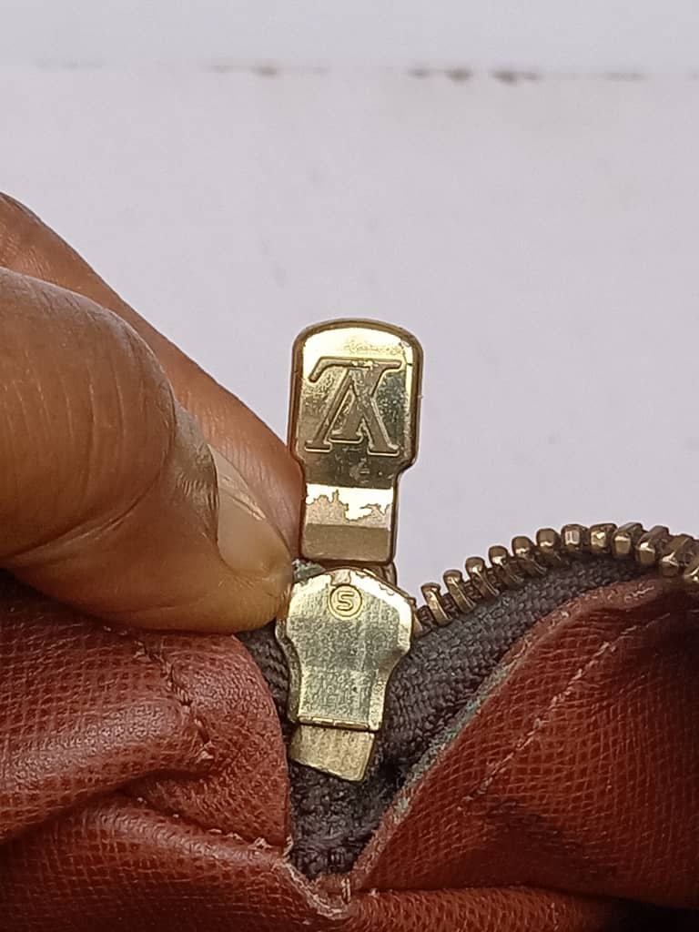 Louis Vuitton Papillon 30 Handbag