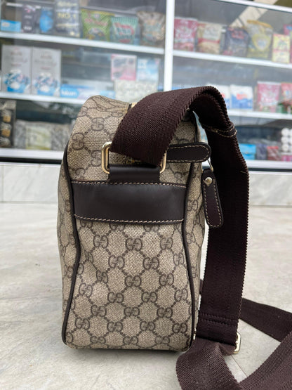 Gucci GG Supreme Messenger Bag